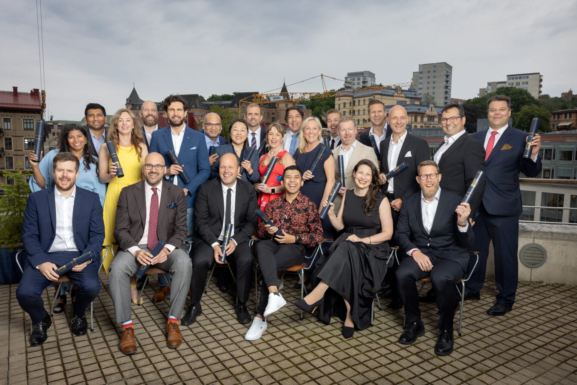 Executive MBA klassen 2022-24024. Alla våra alumner blir en del av vårt alumninätverk för Executive MBA, som är en professionell gemenskap för utbyte och kontakt både mellan medlemmarna och med Handelshögskolan.